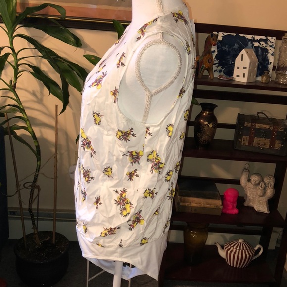 Lemon 🍋 Bodysuit - Picture 4 of 9